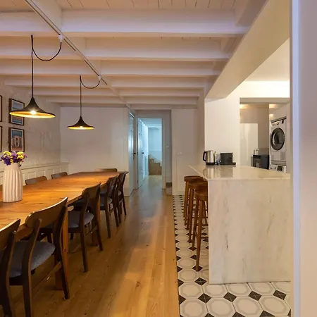 Bonfim 241 Family House بيت للعطل *