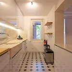 Casa vacanze Bonfim 241 Family House